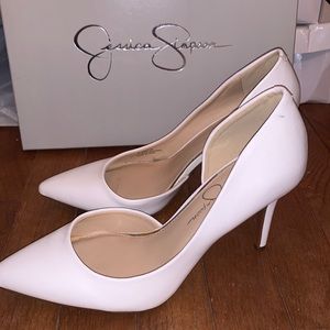 White Jessica Simpson pumps. Size 8.5.